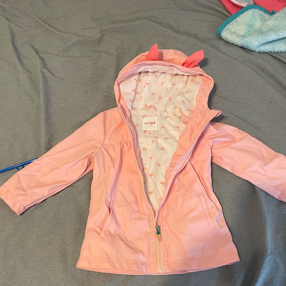 Bunny slicker size 3T.  Great condition worn about 5 times.